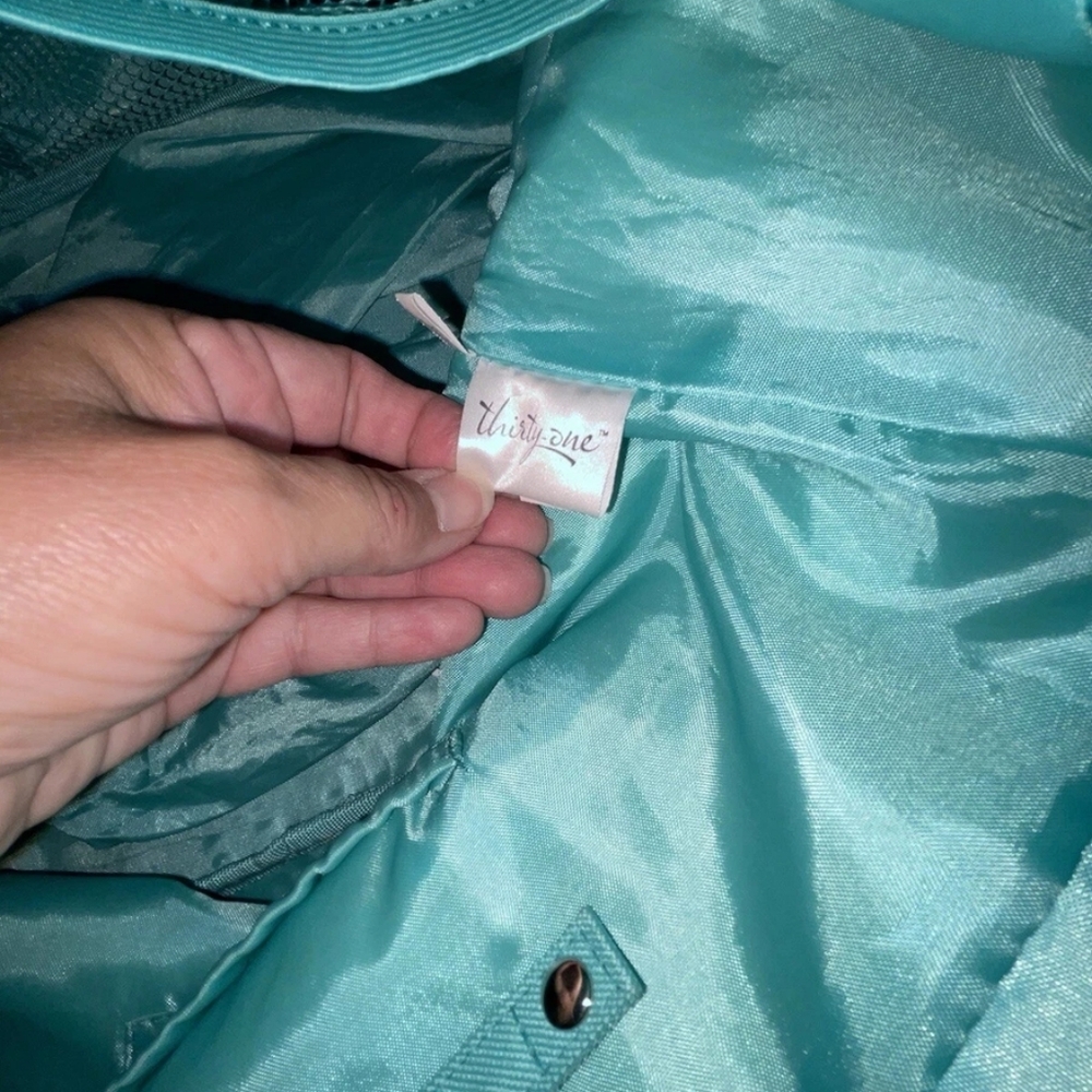 ****Thirty-One 31 Large Multicolor Dot Pattern TO… - image 11